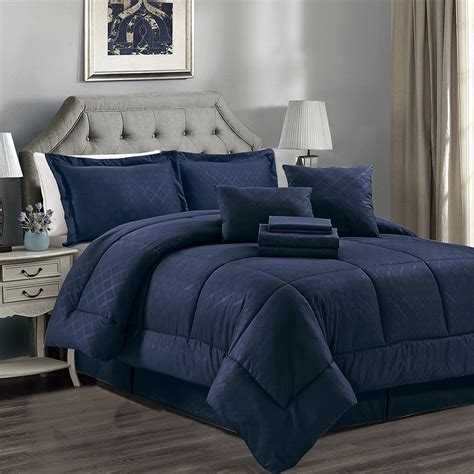 Types of Navy Comforters