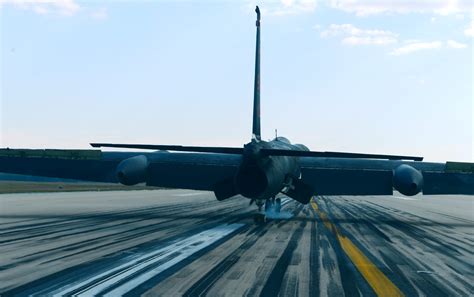 U-2 Crosswinds