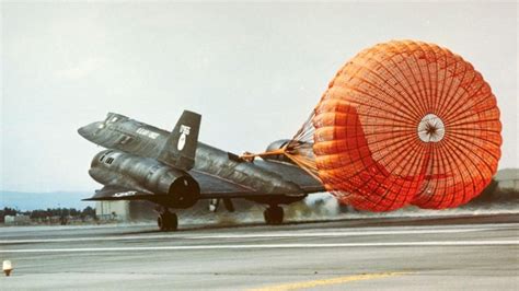 U-2 Drag Chute