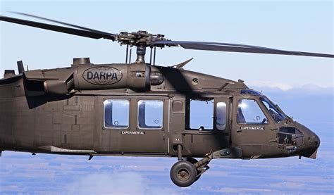 UH-60A Black Hawk Helicopter Image 10