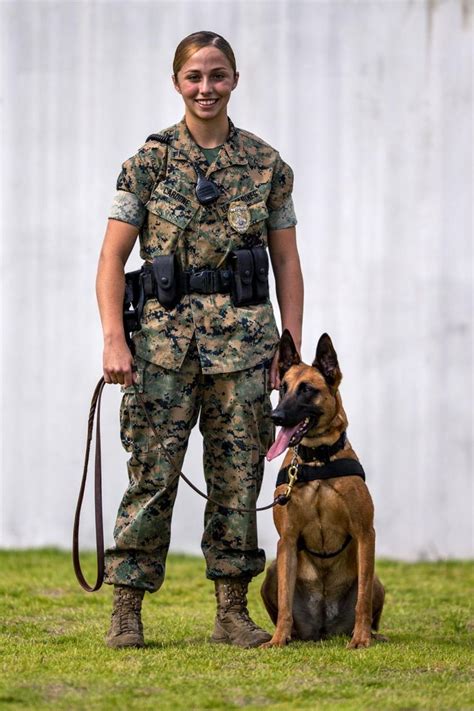 US Marine Dog Handlers Physical and Mental Demands