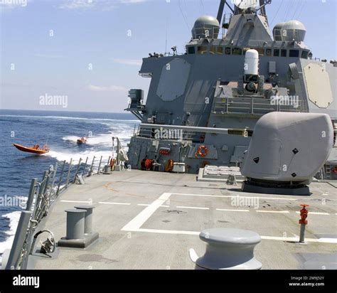 USS Benfold (DDG-65) operations