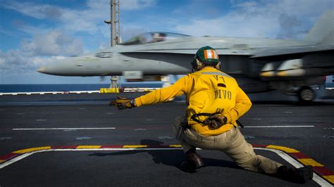 USS Carl Vinson's Crew