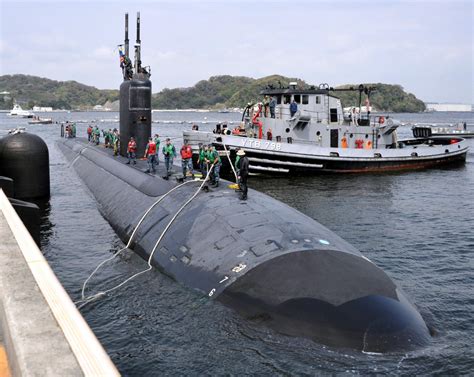 USS Columbus (SSN-762) Submarine