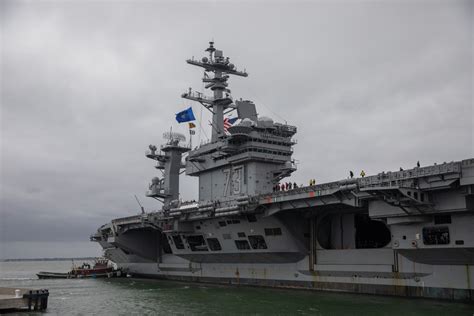 USS George Washington CVN 73 Image Gallery 1