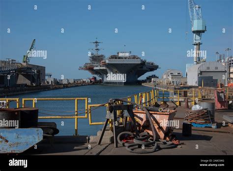 USS George Washington dry dock overhaul