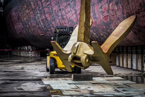 Anchors on the USS H W George Bush