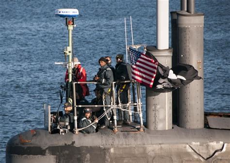 USS Jimmy Carter submarine in the ocean