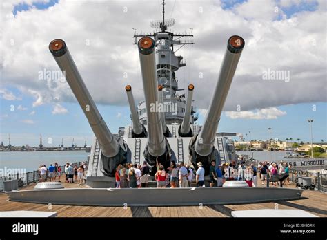 USS Missouri gun turrets