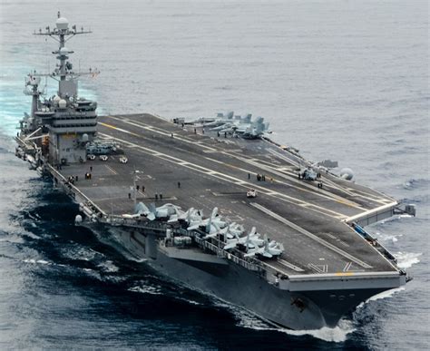 USS Stennis CVN 74 Ships