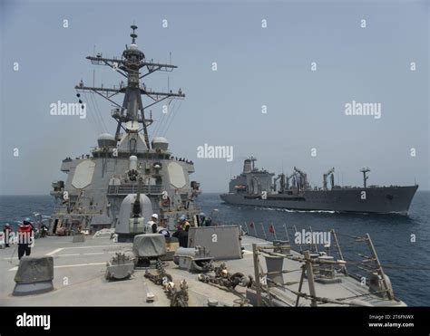 USS Stout (DDG-55) conducting replenishment at sea