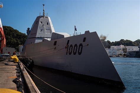 USS Zumwalt, the US Navy's latest destroyer