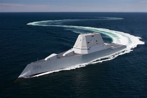 USS Zumwalt, challenges and controversies