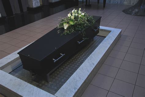 Understanding Cremation Obituaries