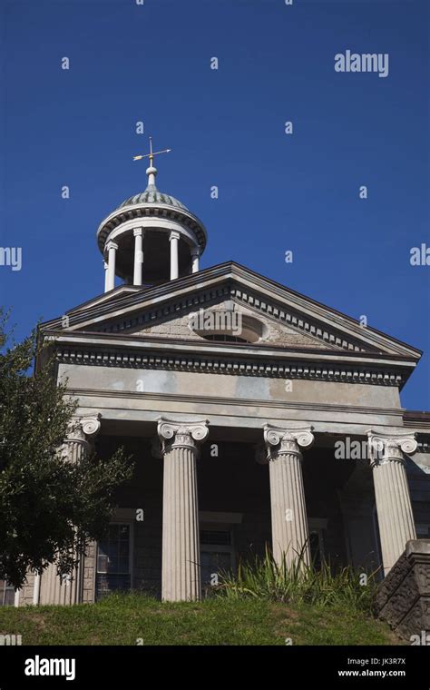 Vicksburg Courthouse Exterior