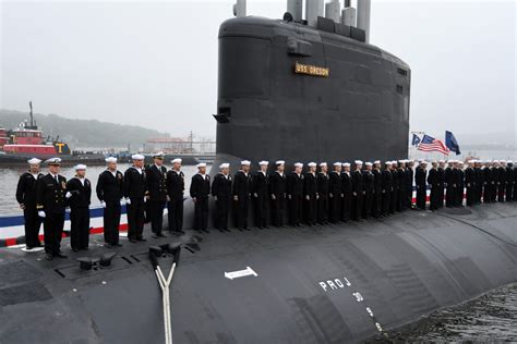 Virginia-Class Submarine Crew