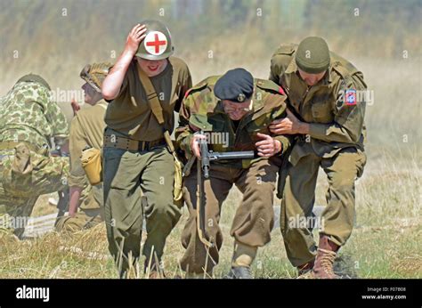 WW2 Combat Medics training