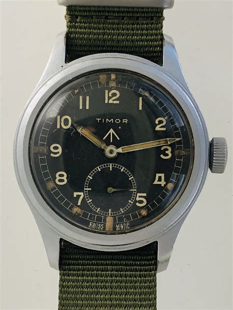 Vintage World War 2 Watch Image 4