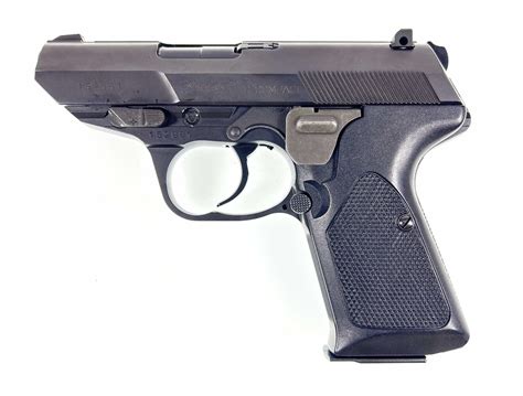 Walther P5 pistol being auctioned off