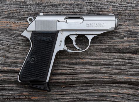 Walther PPK/S 9mm Design and Features