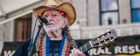 Willie Nelson collaborating with other musicians