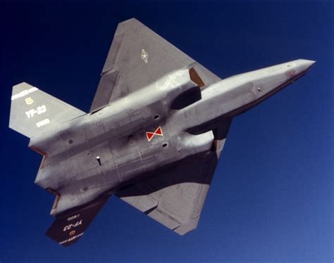 YF-23 Black Widow 2 in flight