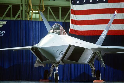 YF-23 design features