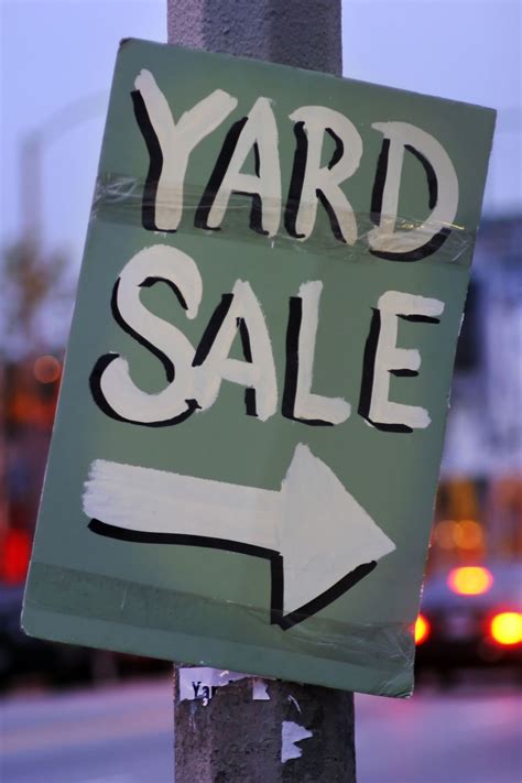 Yard Sale Sign 3