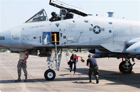 A-10 Warthog aircrew