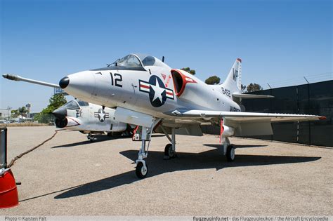 A-4 Skyhawk image collection