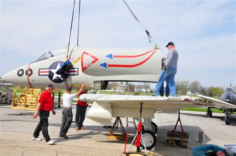 A-4 Skyhawk restoration