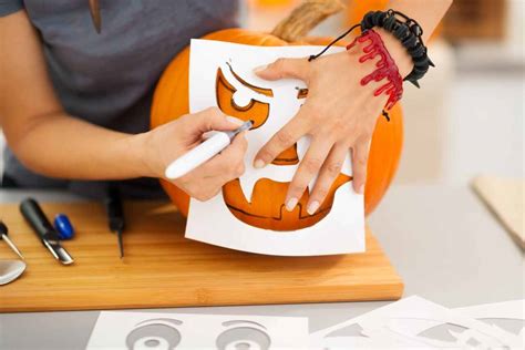 Advanced pumpkin carving techniques