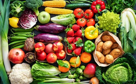 A person shopping for affordable healthy food