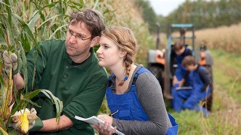 Agricultural educator teaching students