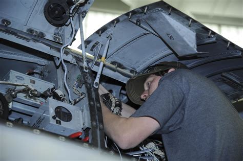 Air Force Aviation Mechanic Training