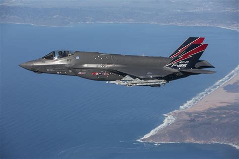 F-35 Lightning II