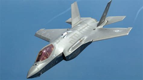 An Air Force F-35 fighter jet