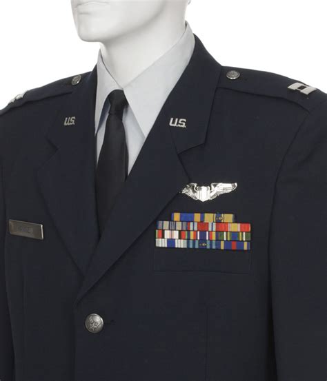 Air Force officer in uniform