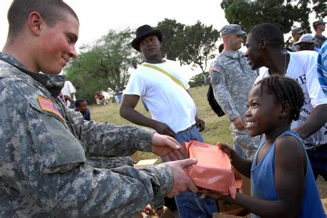 Airborne Units: Humanitarian Assistance