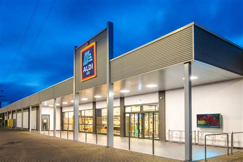 Aldi store with EBT card accepted sign