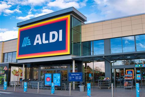 Aldi store with EBT card payment option