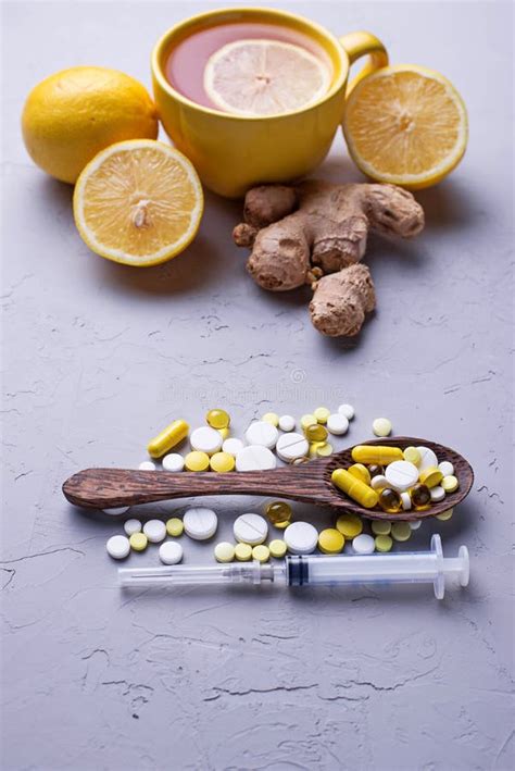 Alternative medications and natural remedies for cold and flu symptoms