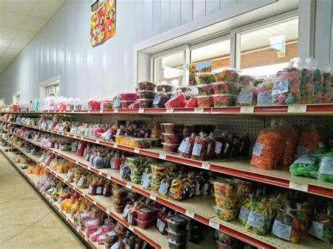 Amish Market Grocery Shopping