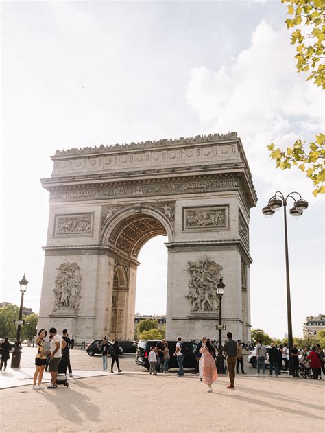 The Arc de Triomphe at night