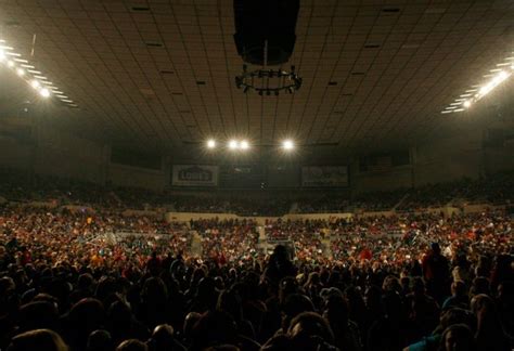 Arizona Veterans Memorial Coliseum Events