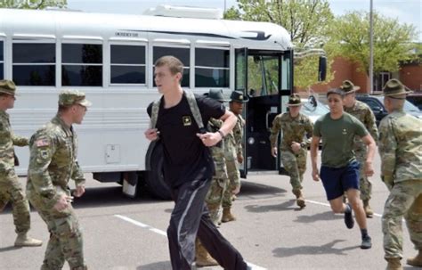 New recruits arriving at Basic Combat Training