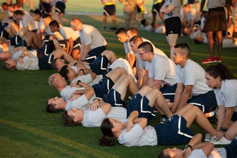 Army Basic Training Sit-Ups