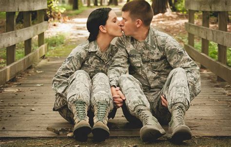 Army couple goals