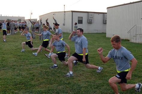 Army soldier doing lunges