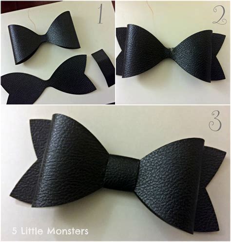 Assembling Faux Leather Hair Bow